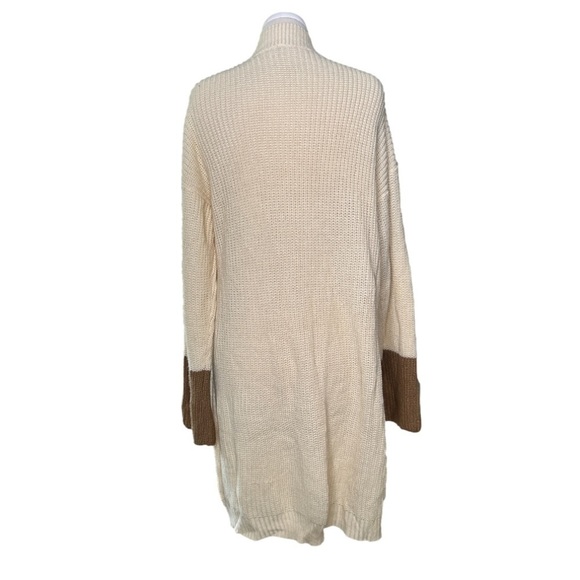 Maverick Size S Cream & Brown Oversize Long Button Up Cardigan - Picture 3 of 7